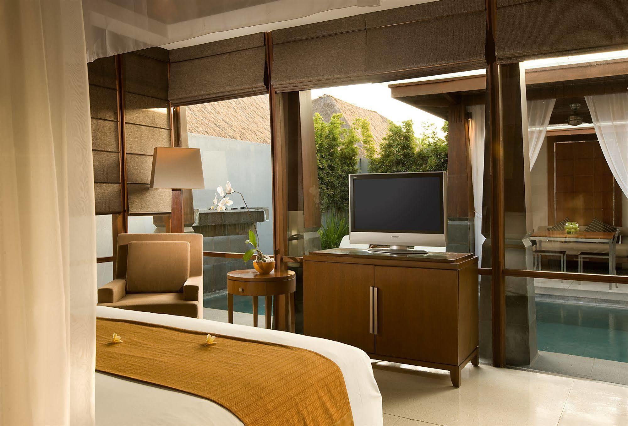 The Kayana Villa Seminyak  Luaran gambar