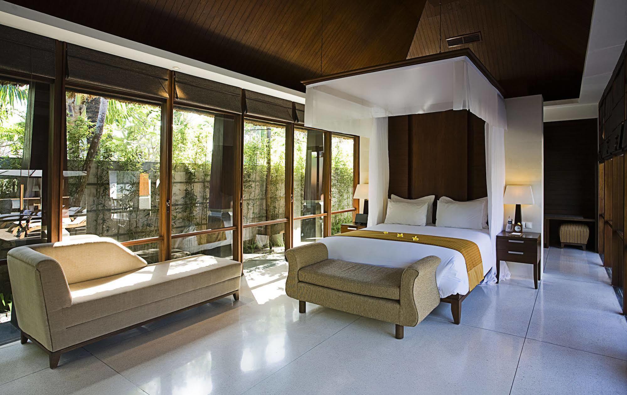 The Kayana Villa Seminyak  Luaran gambar